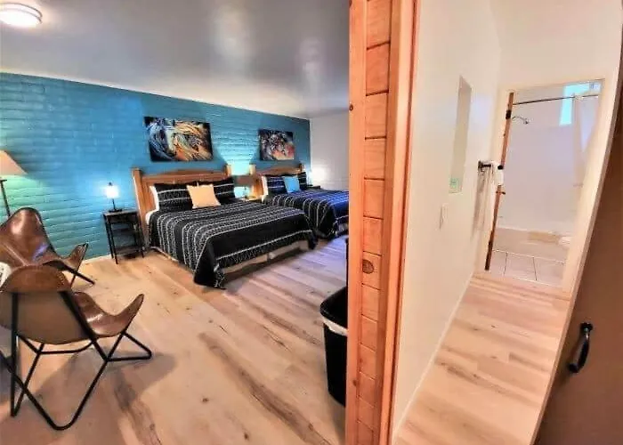Hotel The Nook *