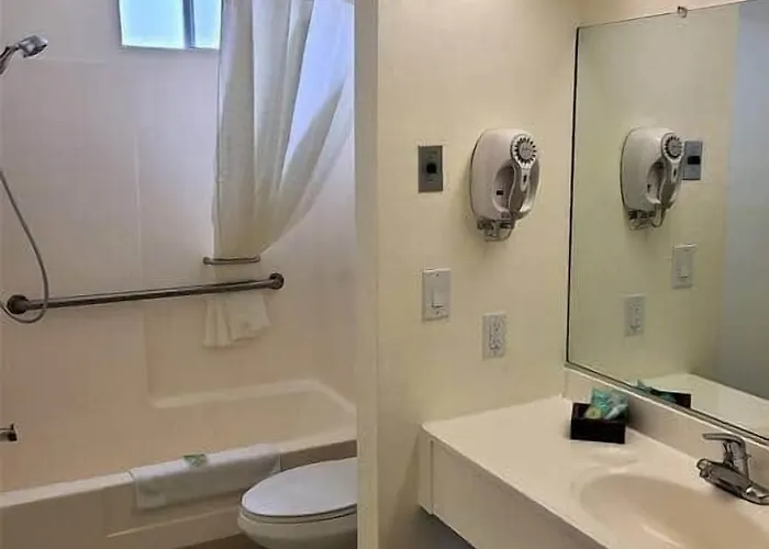 Hotel The Nook *